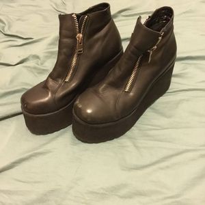 Like new Unif leather platform boots size 8